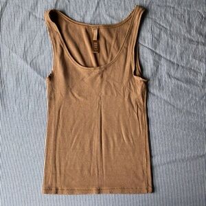 Skims tank top
